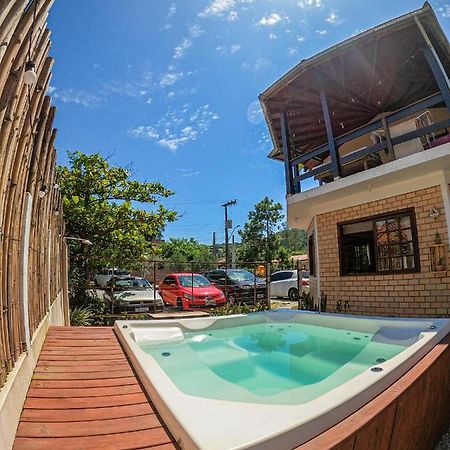 Pantai Pousadas - Jacuzzi Aquecida E 300 Metros Da Praia Da Ferrugem Garopaba Exterior photo